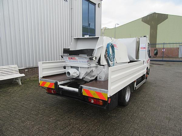 2007 Truck Concrete pump PUTZMEISTER P715 SD - Betonipumppuauto: kuva 2007 Truck Concrete pump PUTZMEISTER P715 SD - Betonipumppuauto 2007 Truck Concrete pump PUTZMEISTER P715 SD - Betonipumppuauto: kuva 2007 Truck Concrete pump PUTZMEISTER P715 SD - Betonipumppuauto