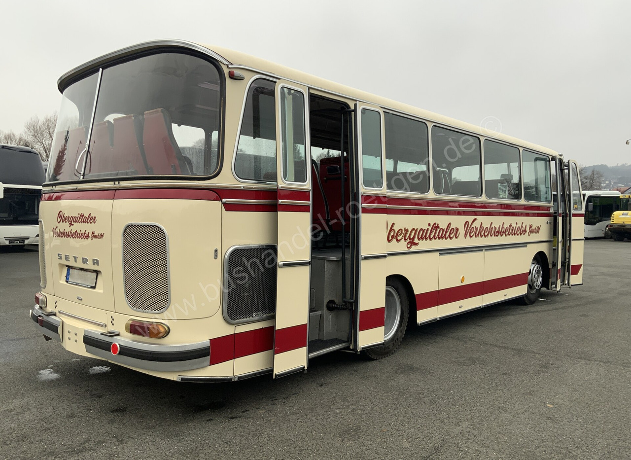 Setra S 110 - Bussi: kuva Setra S 110 - Bussi Setra S 110 - Bussi: kuva Setra S 110 - Bussi