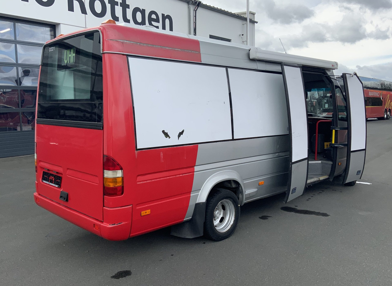 Mercedes-Benz 414 Sprinter - Minibussi, Pikkubussi: kuva Mercedes-Benz 414 Sprinter - Minibussi, Pikkubussi Mercedes-Benz 414 Sprinter - Minibussi, Pikkubussi: kuva Mercedes-Benz 414 Sprinter - Minibussi, Pikkubussi