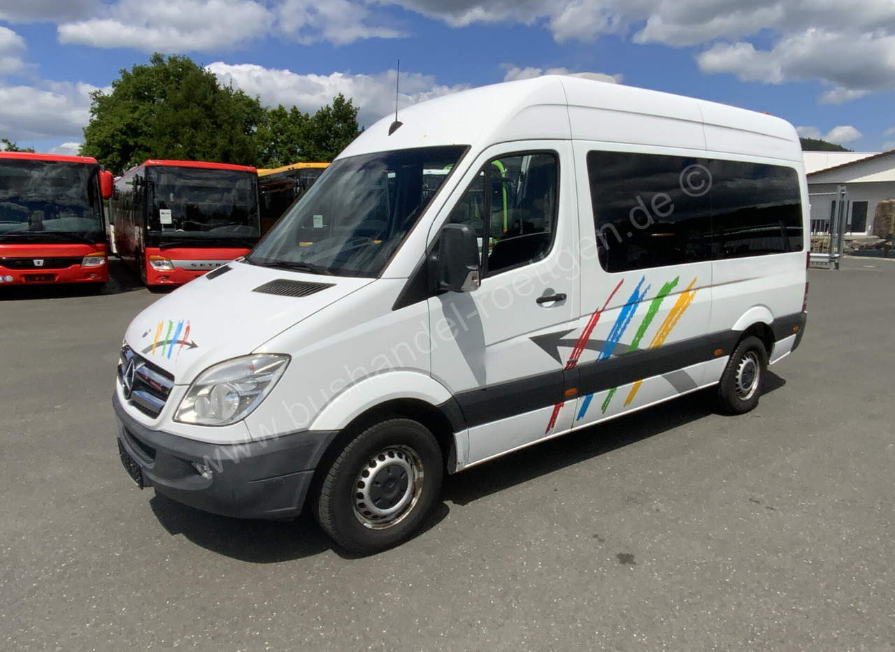 Mercedes-Benz Sprinter 316 CDI - Minibussi, Pikkubussi: kuva Mercedes-Benz Sprinter 316 CDI - Minibussi, Pikkubussi Mercedes-Benz Sprinter 316 CDI - Minibussi, Pikkubussi: kuva Mercedes-Benz Sprinter 316 CDI - Minibussi, Pikkubussi