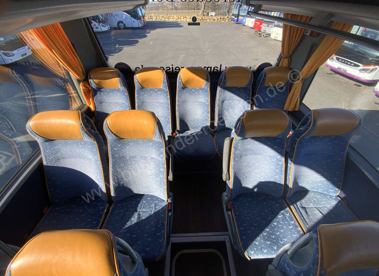 Turistibussi Mercedes-Benz Tourismo RHD: kuva Turistibussi Mercedes-Benz Tourismo RHD