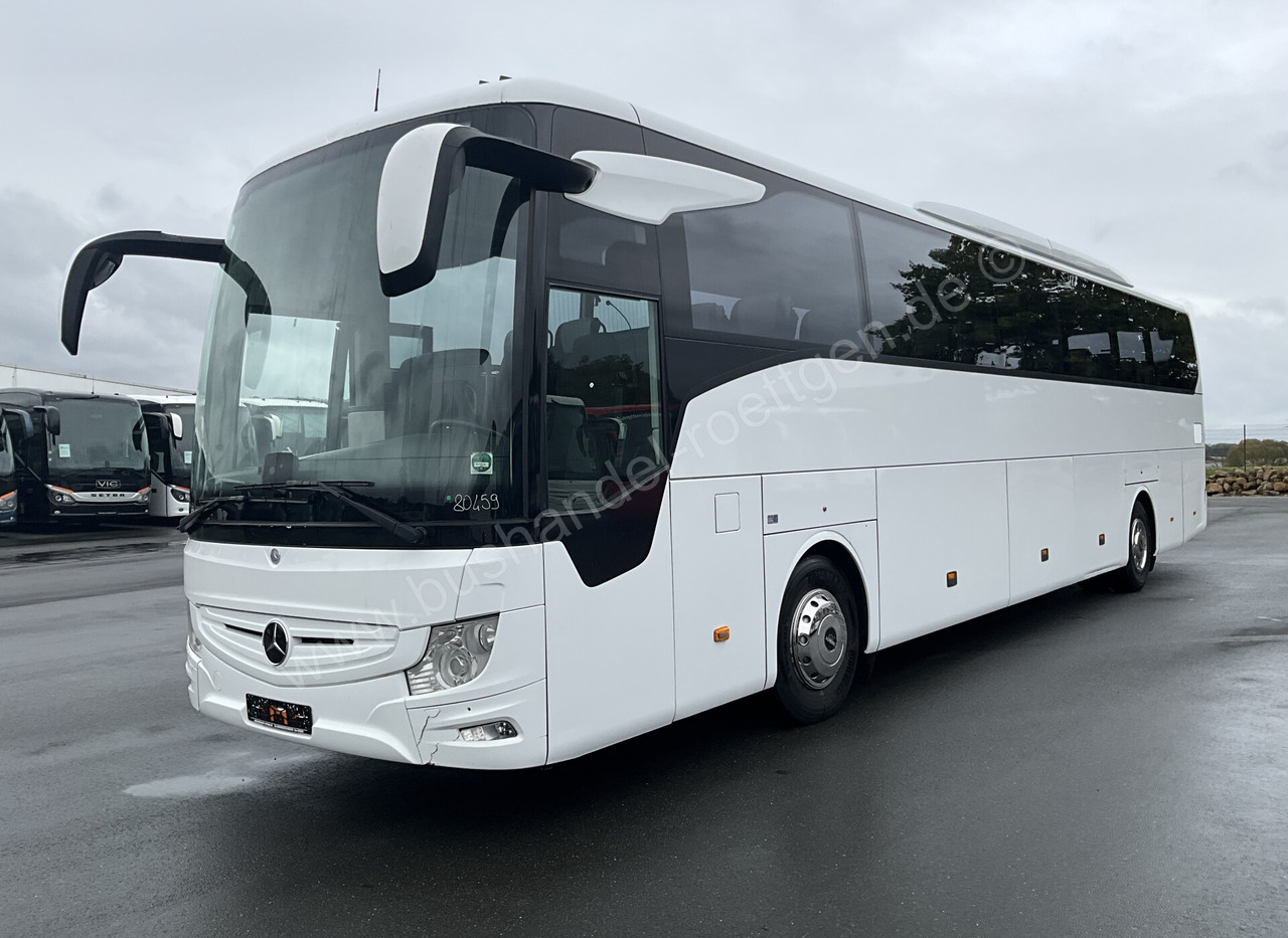 Mercedes-Benz Tourismo - Turistibussi: kuva Mercedes-Benz Tourismo - Turistibussi Mercedes-Benz Tourismo - Turistibussi: kuva Mercedes-Benz Tourismo - Turistibussi