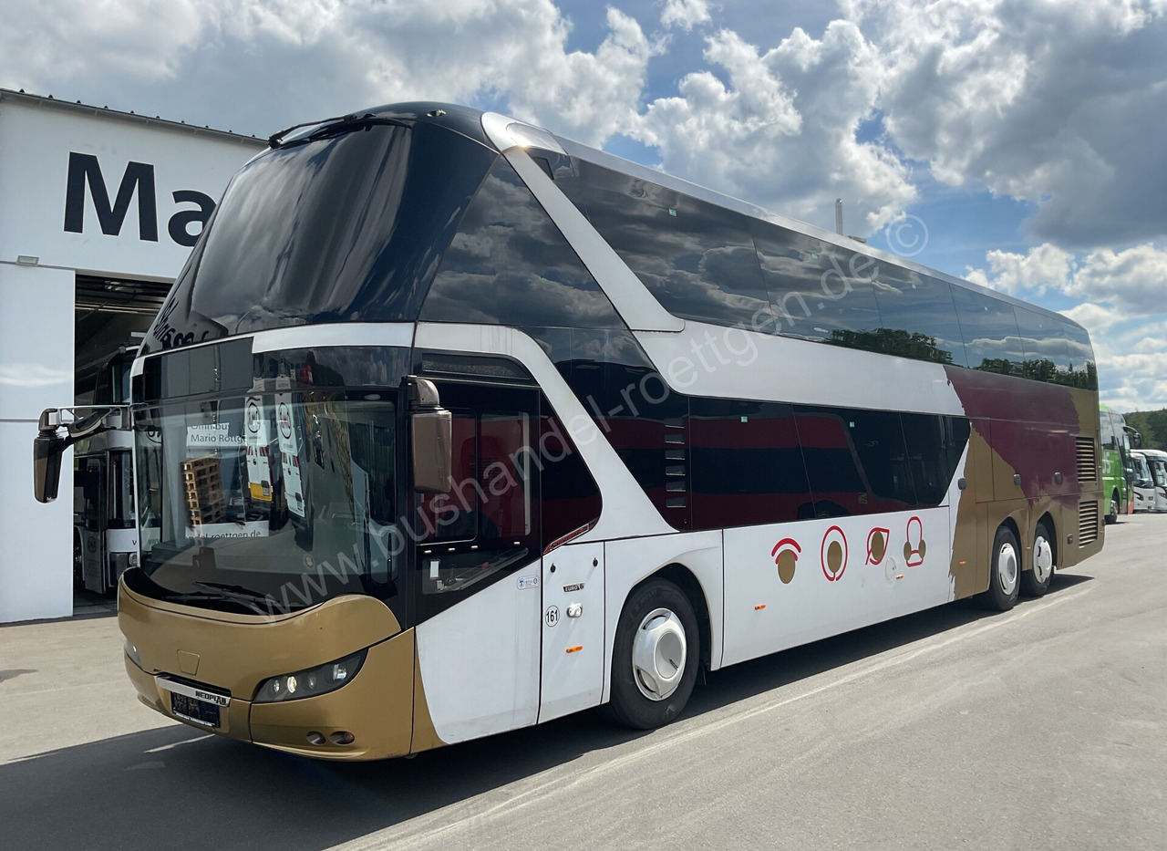 Neoplan Skyliner L - Kaksikerroksinen linja: kuva Neoplan Skyliner L - Kaksikerroksinen linja Neoplan Skyliner L - Kaksikerroksinen linja: kuva Neoplan Skyliner L - Kaksikerroksinen linja