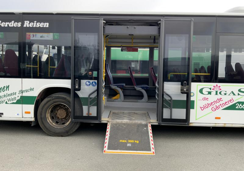 Esikaupunkien linja Setra S 415 NF: kuva Esikaupunkien linja Setra S 415 NF