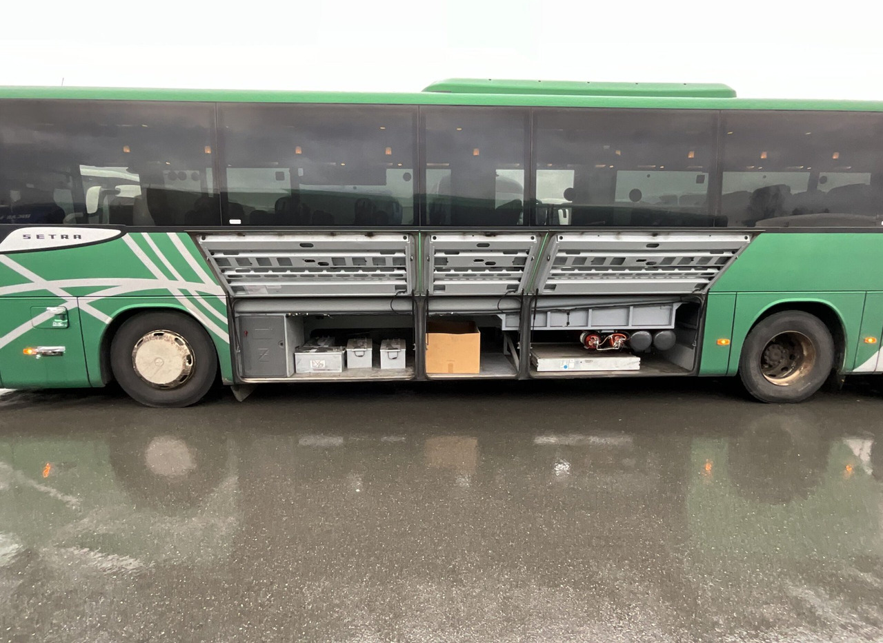Setra S 417 UL - Esikaupunkien linja: kuva Setra S 417 UL - Esikaupunkien linja Setra S 417 UL - Esikaupunkien linja: kuva Setra S 417 UL - Esikaupunkien linja