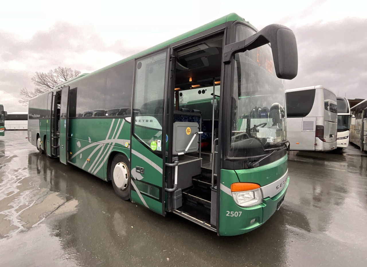 Setra S 417 UL - Esikaupunkien linja: kuva Setra S 417 UL - Esikaupunkien linja Setra S 417 UL - Esikaupunkien linja: kuva Setra S 417 UL - Esikaupunkien linja