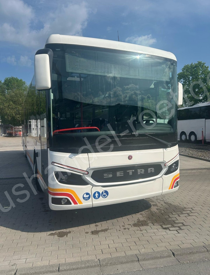 Setra S 516 LE - Esikaupunkien linja: kuva Setra S 516 LE - Esikaupunkien linja Setra S 516 LE - Esikaupunkien linja: kuva Setra S 516 LE - Esikaupunkien linja