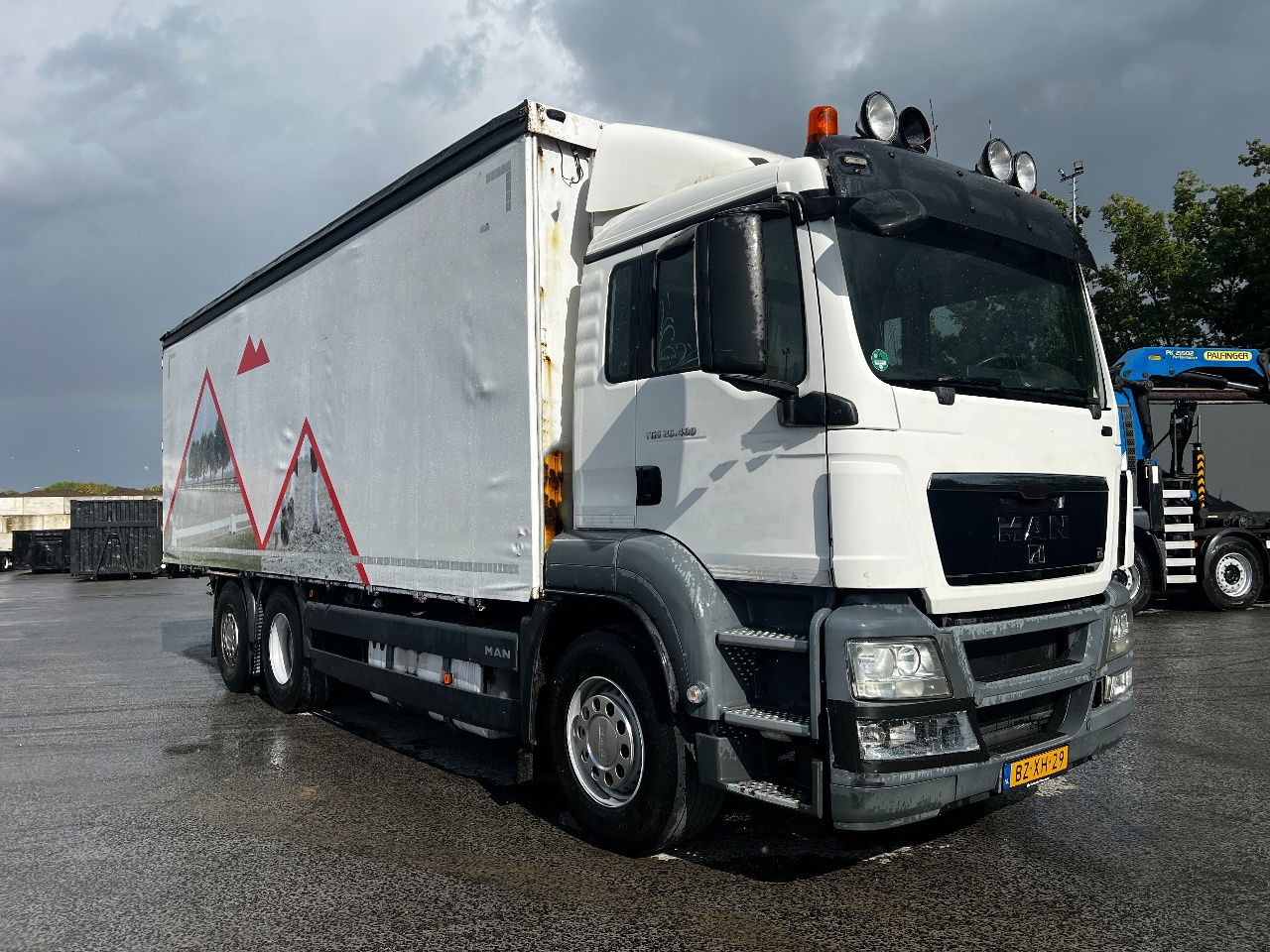 MAN TGS 26.400 6x2, Euro 5 - Pressukapelli kuorma-auto: kuva MAN TGS 26.400 6x2, Euro 5 - Pressukapelli kuorma-auto MAN TGS 26.400 6x2, Euro 5 - Pressukapelli kuorma-auto: kuva MAN TGS 26.400 6x2, Euro 5 - Pressukapelli kuorma-auto