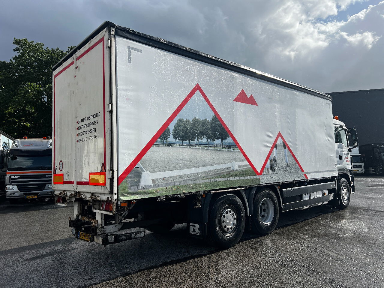 MAN TGS 26.400 6x2, Euro 5 - Pressukapelli kuorma-auto: kuva MAN TGS 26.400 6x2, Euro 5 - Pressukapelli kuorma-auto MAN TGS 26.400 6x2, Euro 5 - Pressukapelli kuorma-auto: kuva MAN TGS 26.400 6x2, Euro 5 - Pressukapelli kuorma-auto
