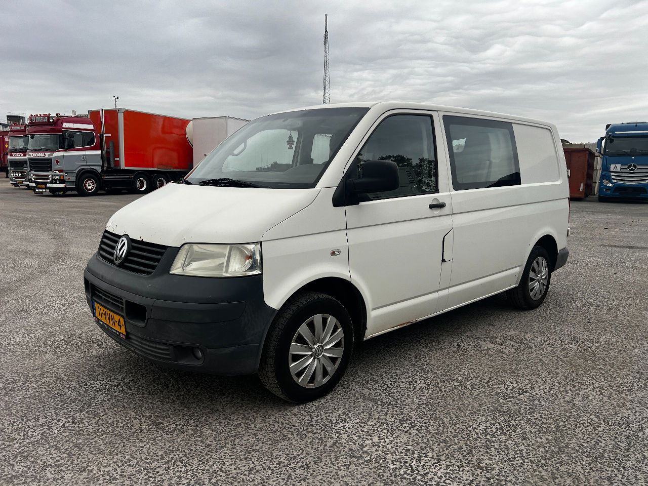 Volkswagen Transporter 2.5 tdi, 96kw, dubbele cabine - Pieni pakettiauto: kuva Volkswagen Transporter 2.5 tdi, 96kw, dubbele cabine - Pieni pakettiauto Volkswagen Transporter 2.5 tdi, 96kw, dubbele cabine - Pieni pakettiauto: kuva Volkswagen Transporter 2.5 tdi, 96kw, dubbele cabine - Pieni pakettiauto