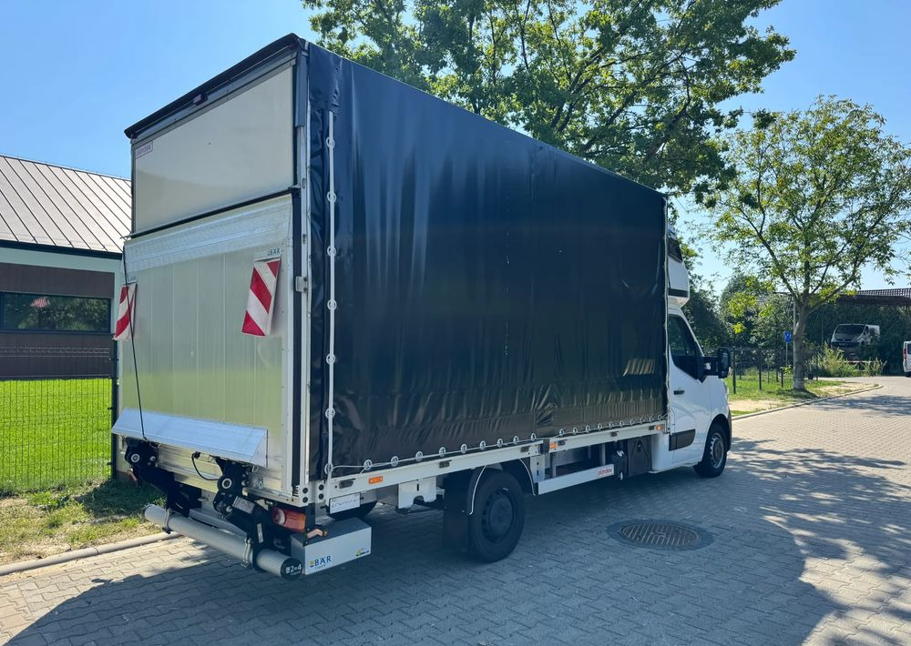 Renault Master - Pressukapelli tavara-auto: kuva Renault Master - Pressukapelli tavara-auto Renault Master - Pressukapelli tavara-auto: kuva Renault Master - Pressukapelli tavara-auto