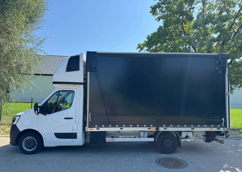 Renault Master - Pressukapelli tavara-auto: kuva Renault Master - Pressukapelli tavara-auto Renault Master - Pressukapelli tavara-auto: kuva Renault Master - Pressukapelli tavara-auto