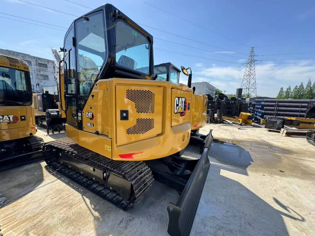 CAT 305.5 E CR - Minikuormaaja: kuva CAT 305.5 E CR - Minikuormaaja CAT 305.5 E CR - Minikuormaaja: kuva CAT 305.5 E CR - Minikuormaaja