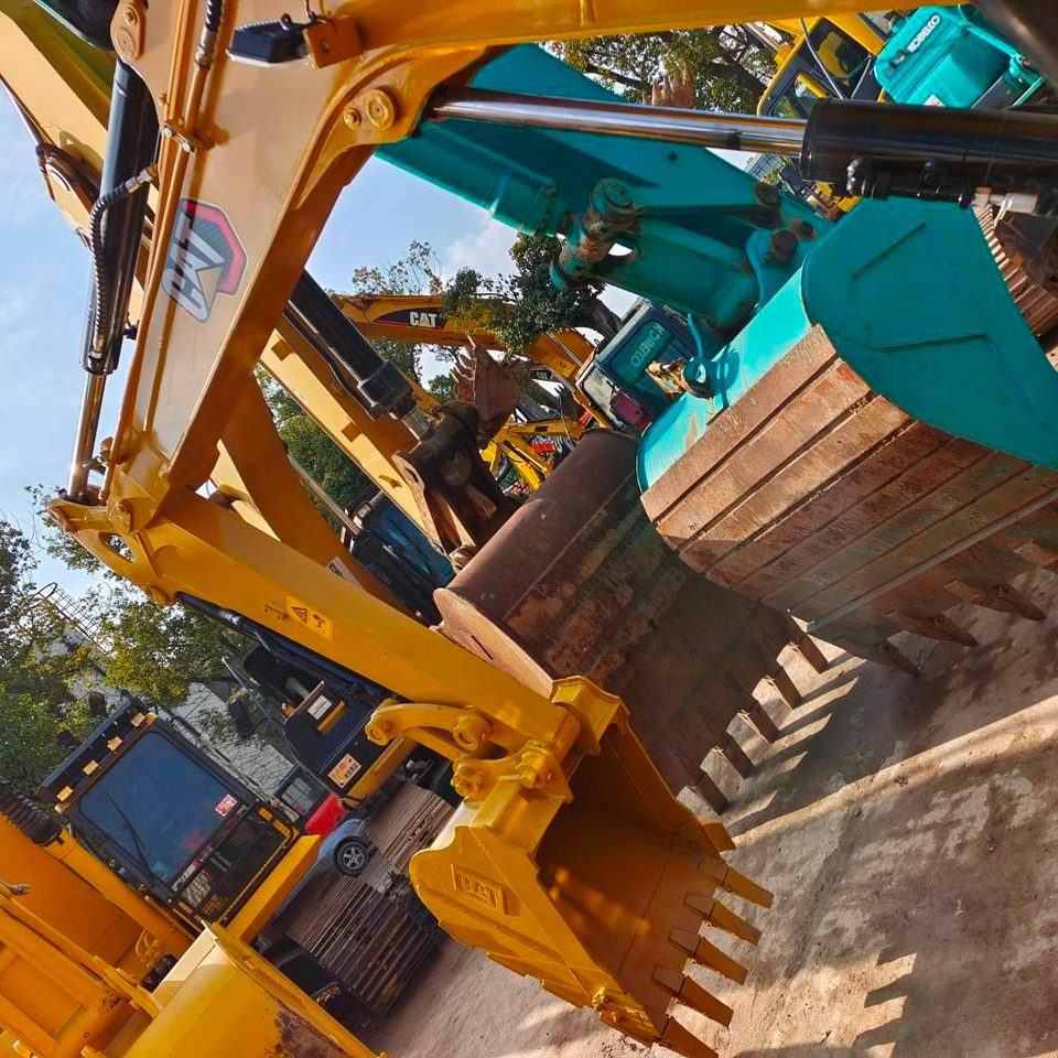 CAT 305.5 E - Minikuormaaja: kuva CAT 305.5 E - Minikuormaaja CAT 305.5 E - Minikuormaaja: kuva CAT 305.5 E - Minikuormaaja