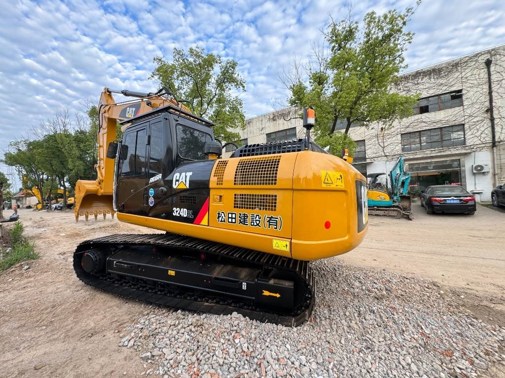 CAT 324 D - Telakaivukone: kuva CAT 324 D - Telakaivukone CAT 324 D - Telakaivukone: kuva CAT 324 D - Telakaivukone