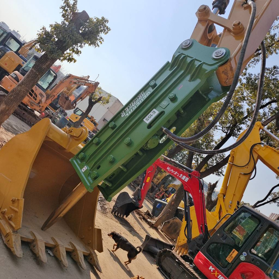 CAT 336 D2 - Telakaivukone: kuva CAT 336 D2 - Telakaivukone CAT 336 D2 - Telakaivukone: kuva CAT 336 D2 - Telakaivukone