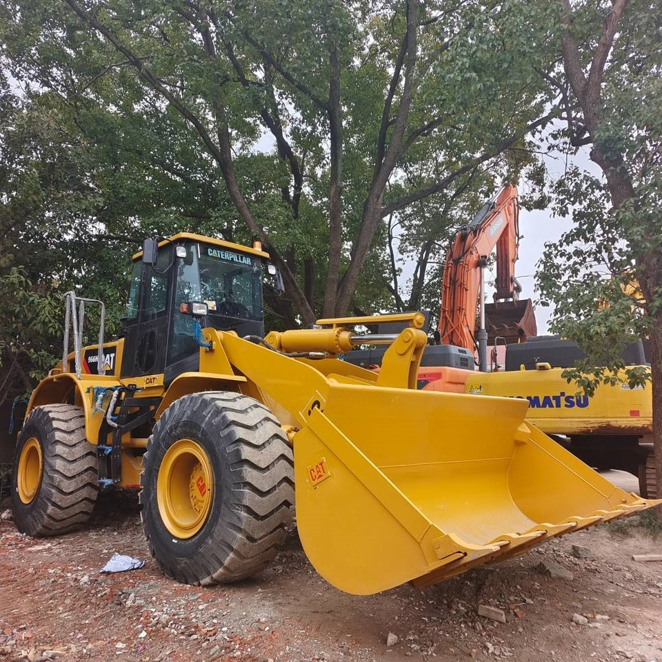 CAT 966 H - Pyöräkuormaaja: kuva CAT 966 H - Pyöräkuormaaja CAT 966 H - Pyöräkuormaaja: kuva CAT 966 H - Pyöräkuormaaja