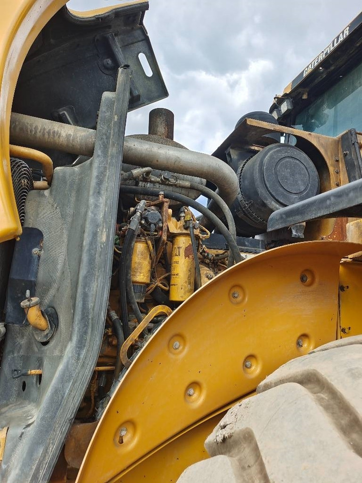 CAT 966 H - Pyöräkuormaaja: kuva CAT 966 H - Pyöräkuormaaja CAT 966 H - Pyöräkuormaaja: kuva CAT 966 H - Pyöräkuormaaja