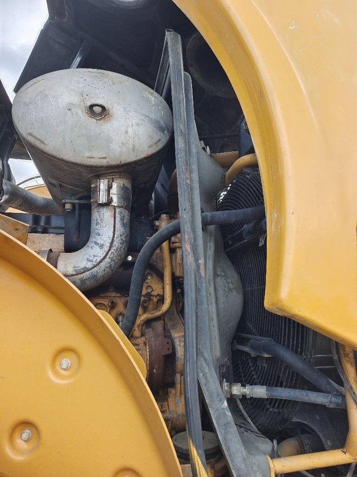 CAT 966 H - Pyöräkuormaaja: kuva CAT 966 H - Pyöräkuormaaja CAT 966 H - Pyöräkuormaaja: kuva CAT 966 H - Pyöräkuormaaja