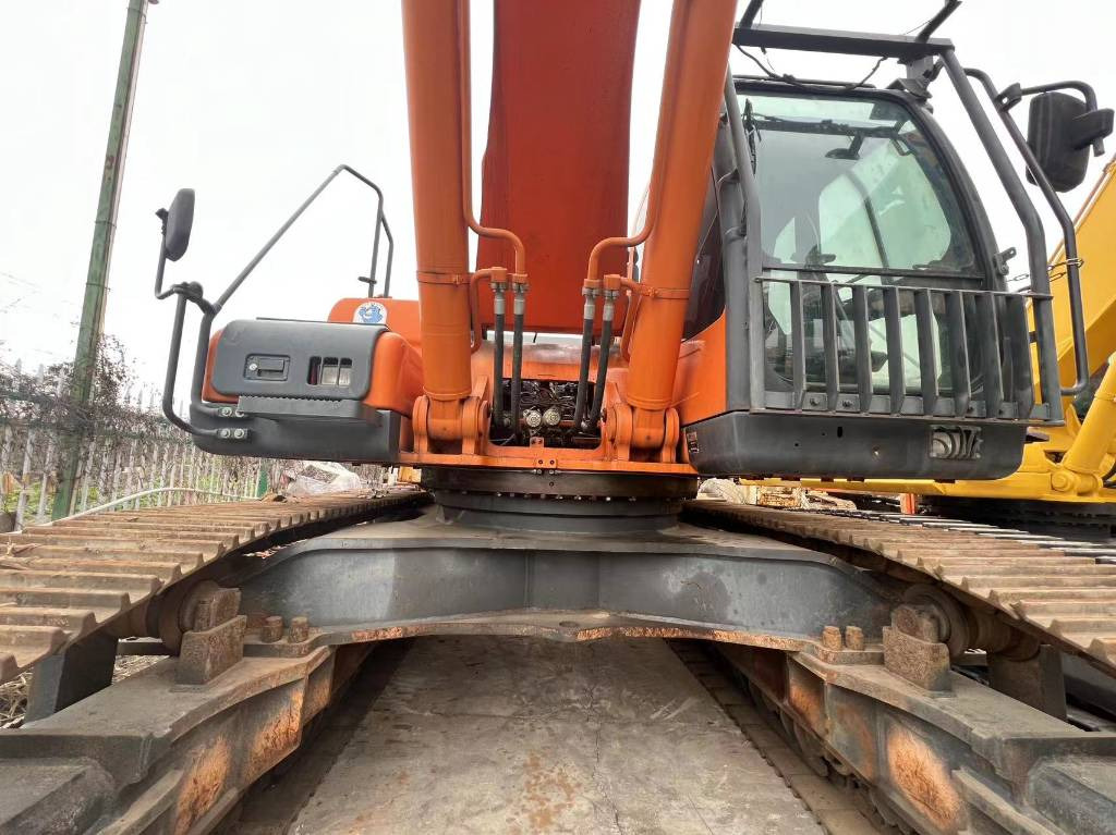 Doosan DX 500 LCA - Telakaivukone: kuva Doosan DX 500 LCA - Telakaivukone Doosan DX 500 LCA - Telakaivukone: kuva Doosan DX 500 LCA - Telakaivukone