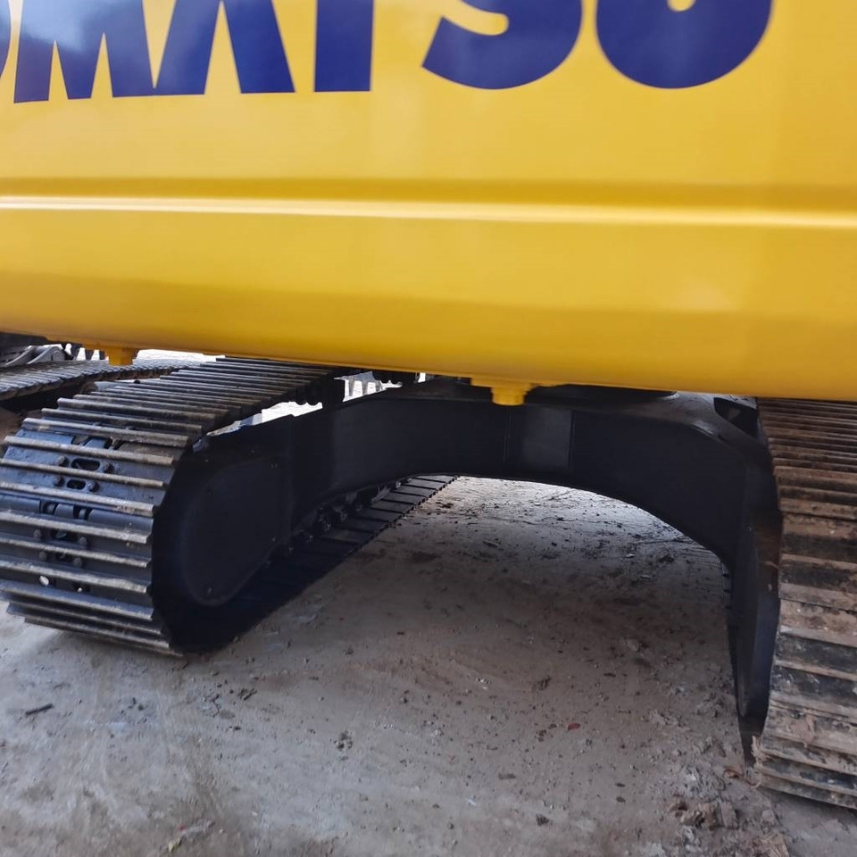 Telakaivukone Komatsu PC 200: kuva Telakaivukone Komatsu PC 200
