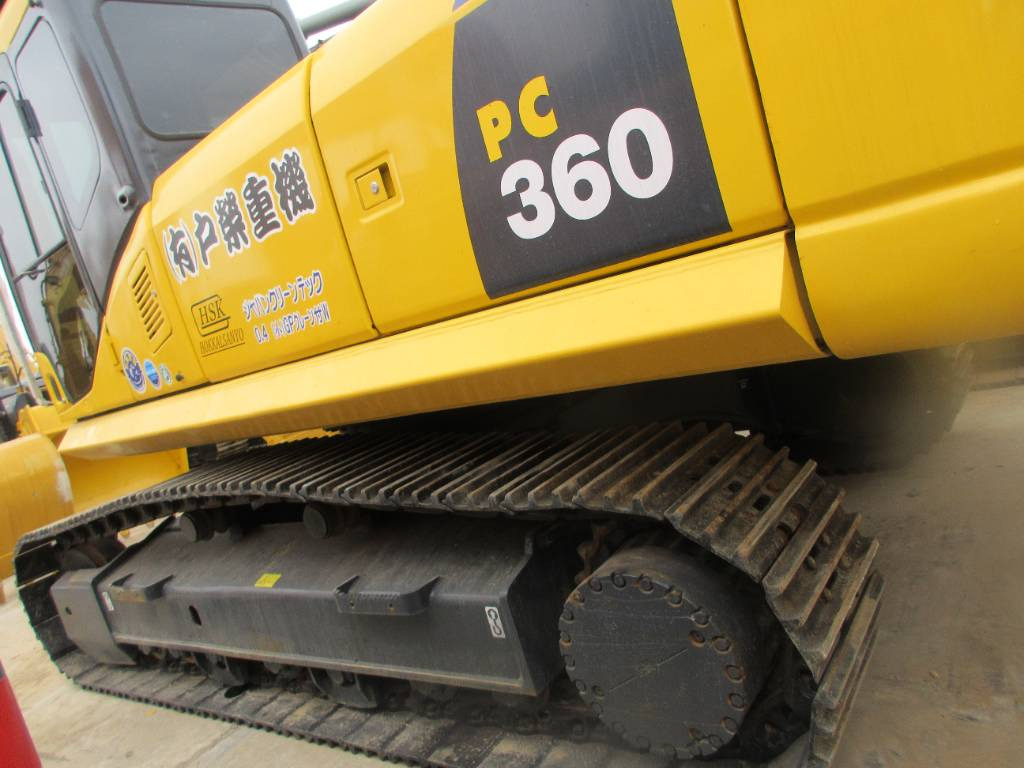 Komatsu PC 360-7 - Telakaivukone: kuva Komatsu PC 360-7 - Telakaivukone Komatsu PC 360-7 - Telakaivukone: kuva Komatsu PC 360-7 - Telakaivukone