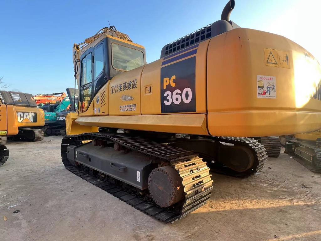 Telakaivukone Komatsu PC 360-7: kuva Telakaivukone Komatsu PC 360-7