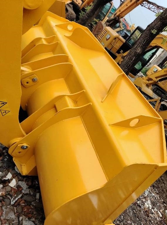 Komatsu WA 320-5 - Pyöräkuormaaja: kuva Komatsu WA 320-5 - Pyöräkuormaaja Komatsu WA 320-5 - Pyöräkuormaaja: kuva Komatsu WA 320-5 - Pyöräkuormaaja