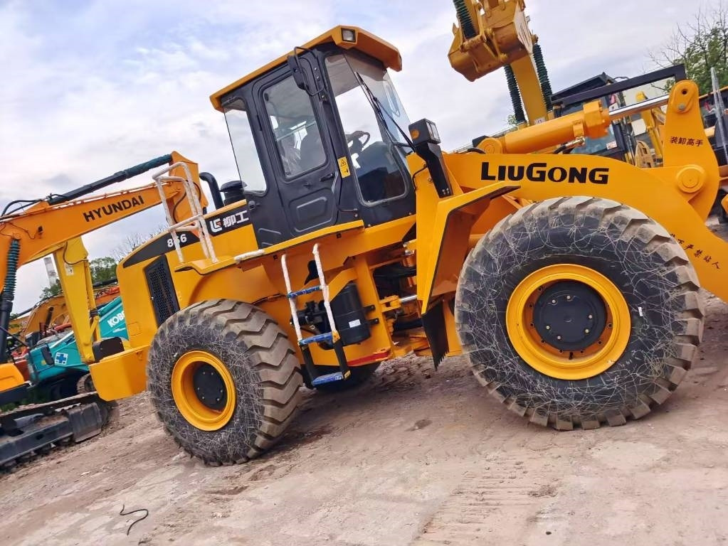 LiuGong 856 H - Pyöräkuormaaja: kuva LiuGong 856 H - Pyöräkuormaaja LiuGong 856 H - Pyöräkuormaaja: kuva LiuGong 856 H - Pyöräkuormaaja