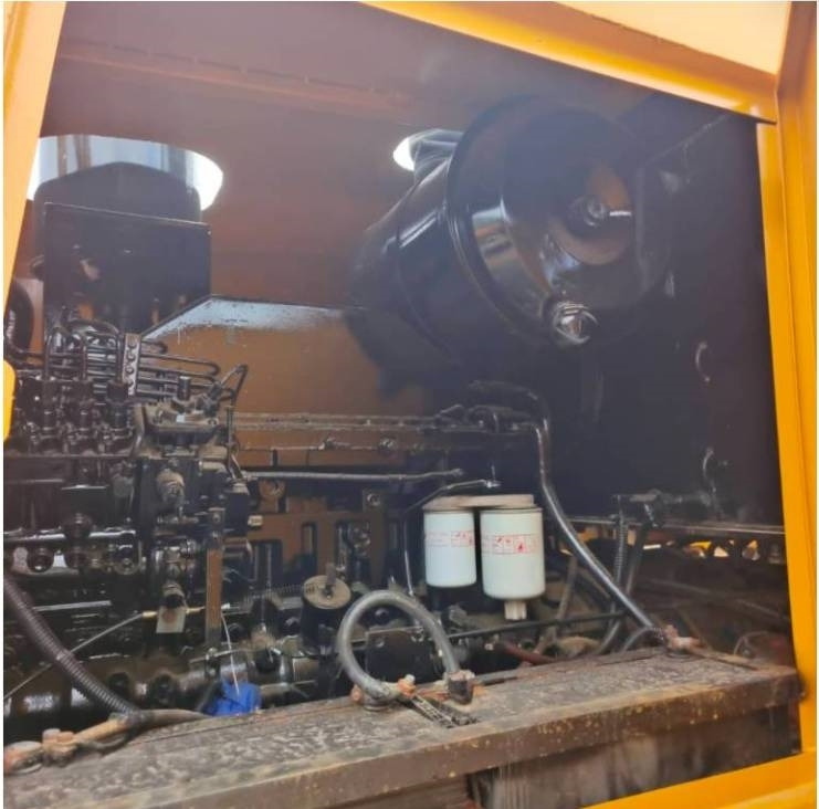 XCMG GR 215 - Tiehöylä: kuva  XCMG GR 215 - Tiehöylä XCMG GR 215 - Tiehöylä: kuva  XCMG GR 215 - Tiehöylä