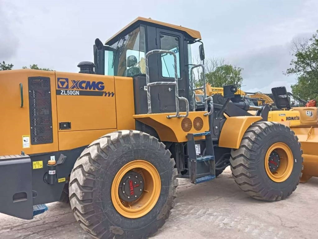 XCMG ZL 50 GN - Pyöräkuormaaja: kuva XCMG ZL 50 GN - Pyöräkuormaaja XCMG ZL 50 GN - Pyöräkuormaaja: kuva XCMG ZL 50 GN - Pyöräkuormaaja