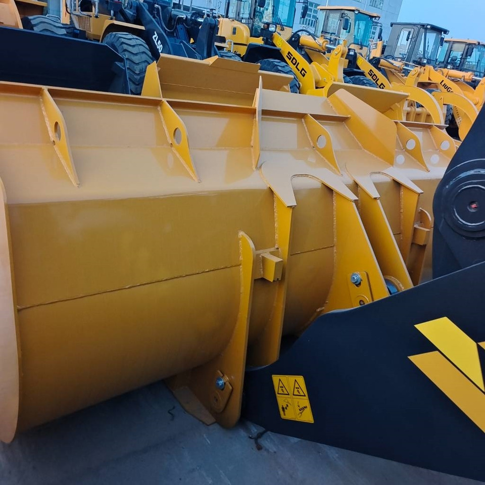 XCMG ZL 50 GN - Telakaivukone: kuva XCMG ZL 50 GN - Telakaivukone XCMG ZL 50 GN - Telakaivukone: kuva XCMG ZL 50 GN - Telakaivukone