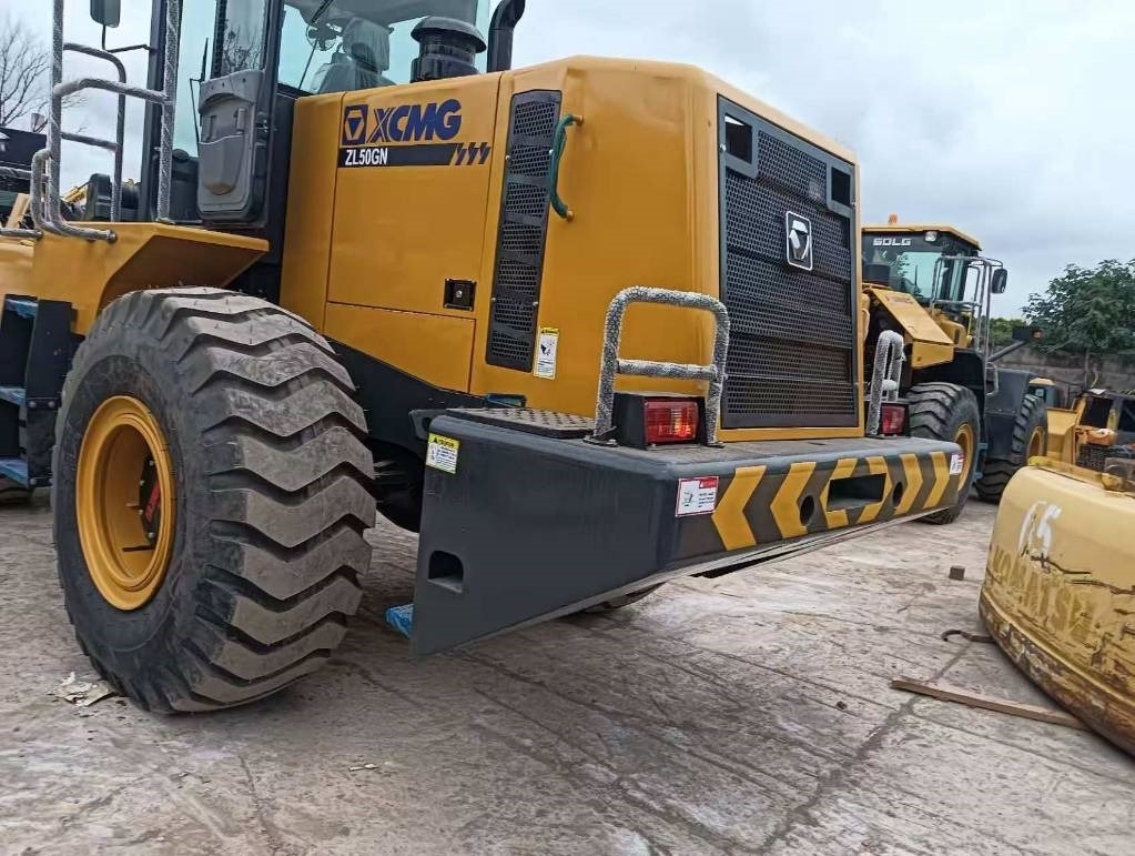 Pyöräkuormaaja XCMG ZL 50 GN: kuva Pyöräkuormaaja XCMG ZL 50 GN Pyöräkuormaaja XCMG ZL 50 GN: kuva Pyöräkuormaaja XCMG ZL 50 GN