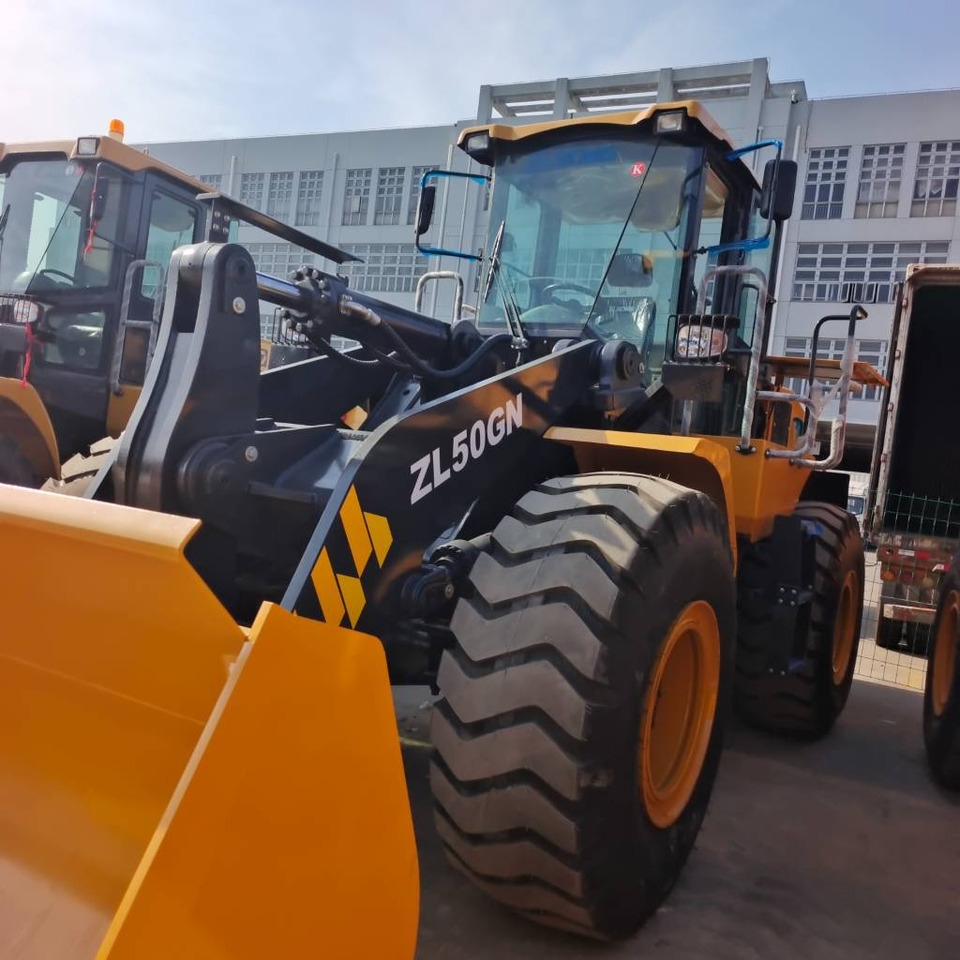 XCMG ZL 50 GN - Pyöräkuormaaja: kuva XCMG ZL 50 GN - Pyöräkuormaaja XCMG ZL 50 GN - Pyöräkuormaaja: kuva XCMG ZL 50 GN - Pyöräkuormaaja