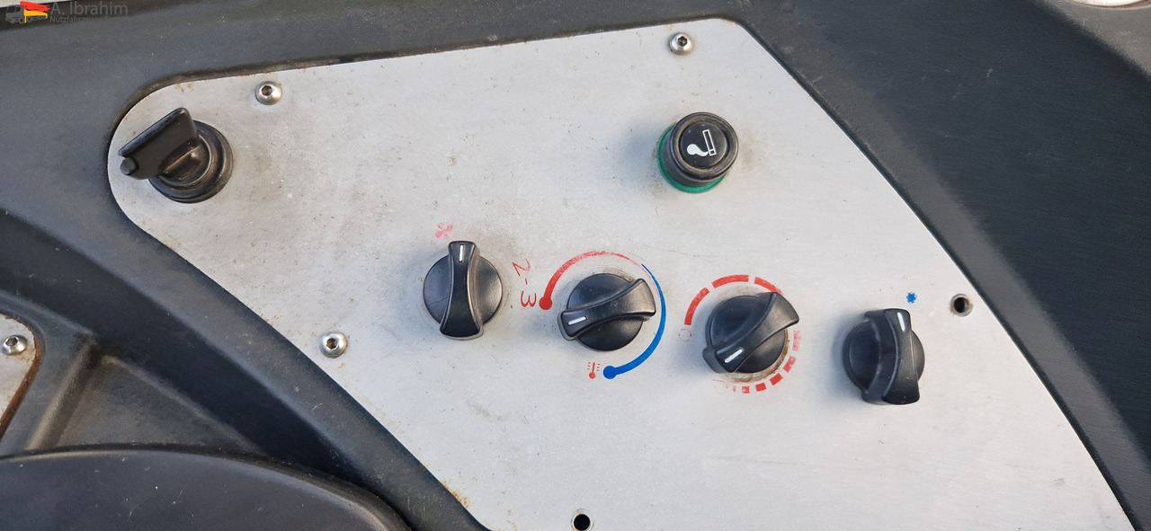 JCB 436Z Hochkippschaufel Wandler neu, Ölpumpe neu - Pyöräkuormaaja: kuva JCB 436Z Hochkippschaufel Wandler neu, Ölpumpe neu - Pyöräkuormaaja JCB 436Z Hochkippschaufel Wandler neu, Ölpumpe neu - Pyöräkuormaaja: kuva JCB 436Z Hochkippschaufel Wandler neu, Ölpumpe neu - Pyöräkuormaaja