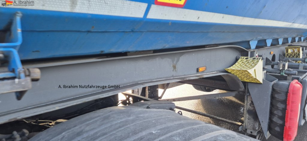 Kempf SKM 35/3 50 cbm Zustand 2-3 - Kippiauto puoliperävaunu: kuva Kempf SKM 35/3 50 cbm Zustand 2-3 - Kippiauto puoliperävaunu Kempf SKM 35/3 50 cbm Zustand 2-3 - Kippiauto puoliperävaunu: kuva Kempf SKM 35/3 50 cbm Zustand 2-3 - Kippiauto puoliperävaunu