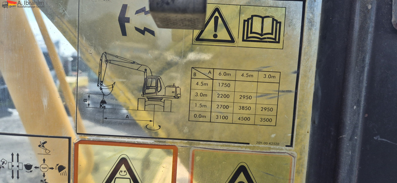 Komatsu PC 210-6K Hammerhydraulik | Klima | UVV 12 25 - Telakaivukone: kuva Komatsu PC 210-6K Hammerhydraulik | Klima | UVV 12 25 - Telakaivukone Komatsu PC 210-6K Hammerhydraulik | Klima | UVV 12 25 - Telakaivukone: kuva Komatsu PC 210-6K Hammerhydraulik | Klima | UVV 12 25 - Telakaivukone