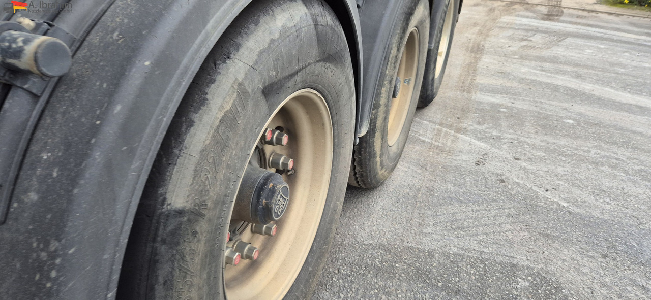 Langendorf SKS-HS 24/30 Isomulde, Liftachse, Scheibenbremse, Stahlmulde - Kippiauto puoliperävaunu: kuva Langendorf SKS-HS 24/30 Isomulde, Liftachse, Scheibenbremse, Stahlmulde - Kippiauto puoliperävaunu Langendorf SKS-HS 24/30 Isomulde, Liftachse, Scheibenbremse, Stahlmulde - Kippiauto puoliperävaunu: kuva Langendorf SKS-HS 24/30 Isomulde, Liftachse, Scheibenbremse, Stahlmulde - Kippiauto puoliperävaunu