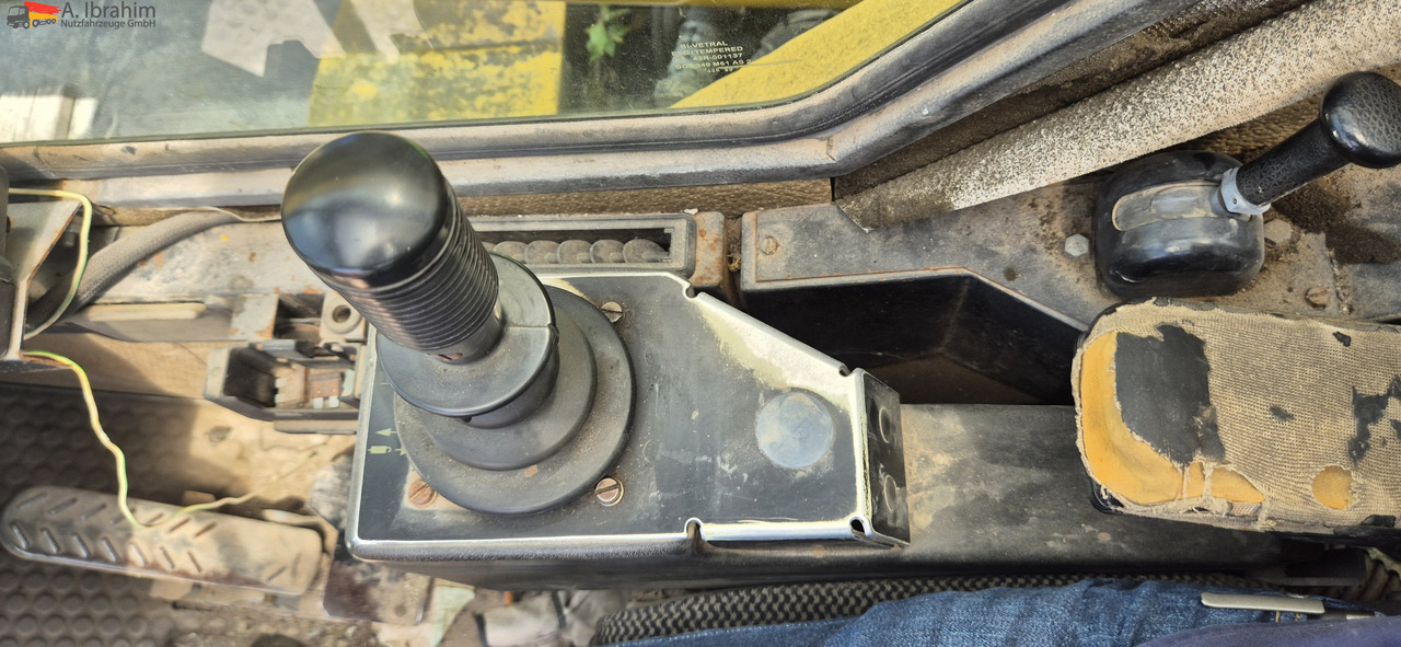 Liebherr LTL1025 | Autokran 4x4 | 25t Tragkraft | 26m Teleskopausleger | Allrad - Ajoneuvonosturi: kuva Liebherr LTL1025 | Autokran 4x4 | 25t Tragkraft | 26m Teleskopausleger | Allrad - Ajoneuvonosturi Liebherr LTL1025 | Autokran 4x4 | 25t Tragkraft | 26m Teleskopausleger | Allrad - Ajoneuvonosturi: kuva Liebherr LTL1025 | Autokran 4x4 | 25t Tragkraft | 26m Teleskopausleger | Allrad - Ajoneuvonosturi