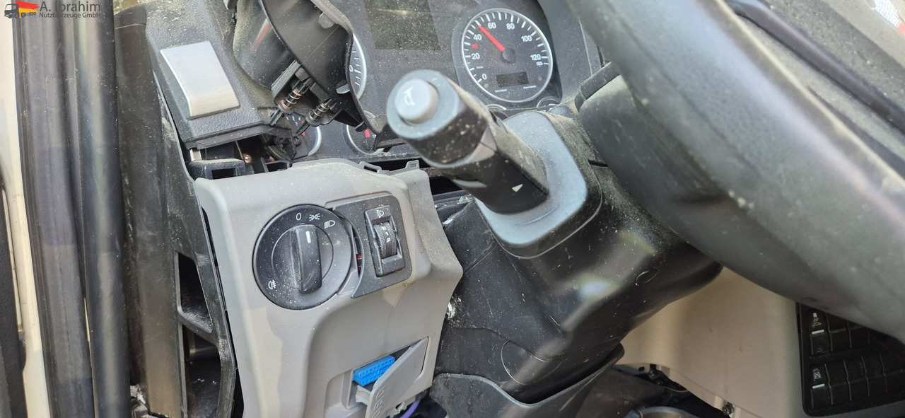 MAN TGL 8.160 4x2 Brotkoffer mit Kühlfach nicht fahrbereit ! nicht rollfähig - Kylmäauto: kuva MAN TGL 8.160 4x2 Brotkoffer mit Kühlfach nicht fahrbereit ! nicht rollfähig - Kylmäauto MAN TGL 8.160 4x2 Brotkoffer mit Kühlfach nicht fahrbereit ! nicht rollfähig - Kylmäauto: kuva MAN TGL 8.160 4x2 Brotkoffer mit Kühlfach nicht fahrbereit ! nicht rollfähig - Kylmäauto