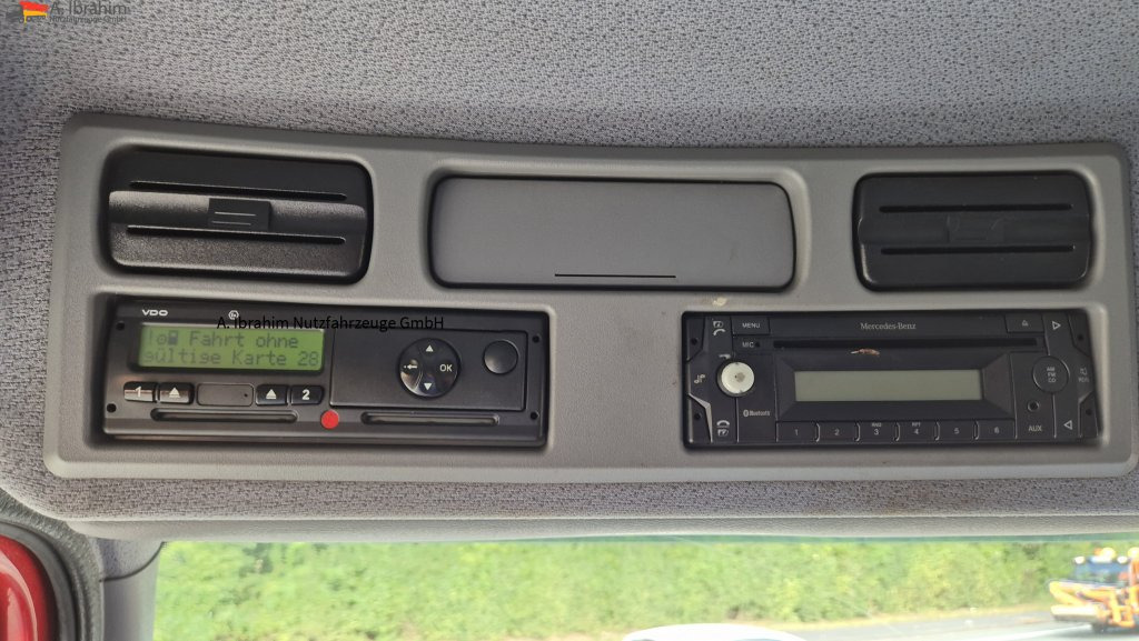 Mercedes-Benz 1222 Werkstattkoffer mit Regalsystem - Umpikori kuorma-auto: kuva Mercedes-Benz 1222 Werkstattkoffer mit Regalsystem - Umpikori kuorma-auto Mercedes-Benz 1222 Werkstattkoffer mit Regalsystem - Umpikori kuorma-auto: kuva Mercedes-Benz 1222 Werkstattkoffer mit Regalsystem - Umpikori kuorma-auto