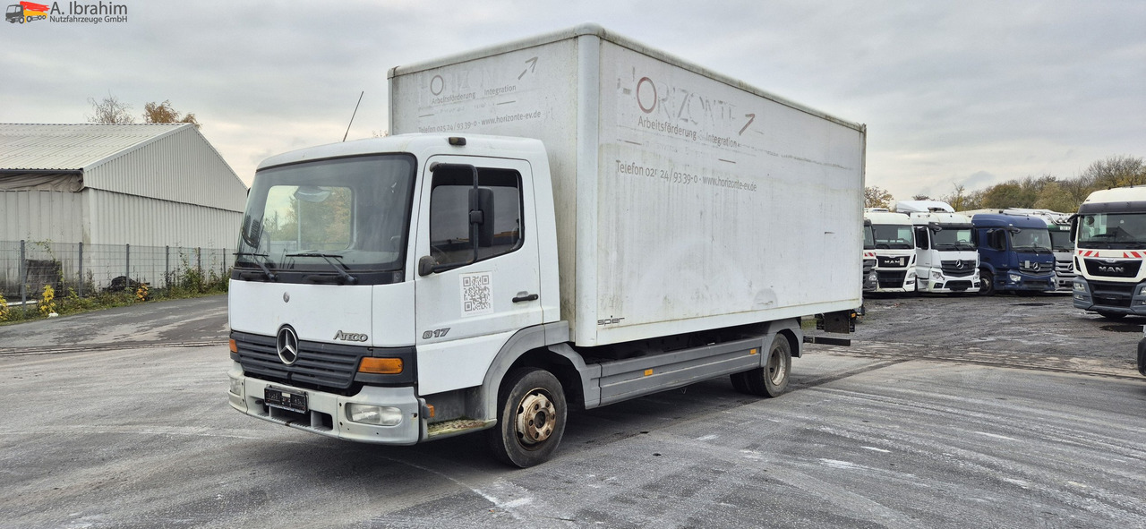 Mercedes-Benz 817 Möbelkoffer - Jakeluauto: kuva Mercedes-Benz 817 Möbelkoffer - Jakeluauto Mercedes-Benz 817 Möbelkoffer - Jakeluauto: kuva Mercedes-Benz 817 Möbelkoffer - Jakeluauto