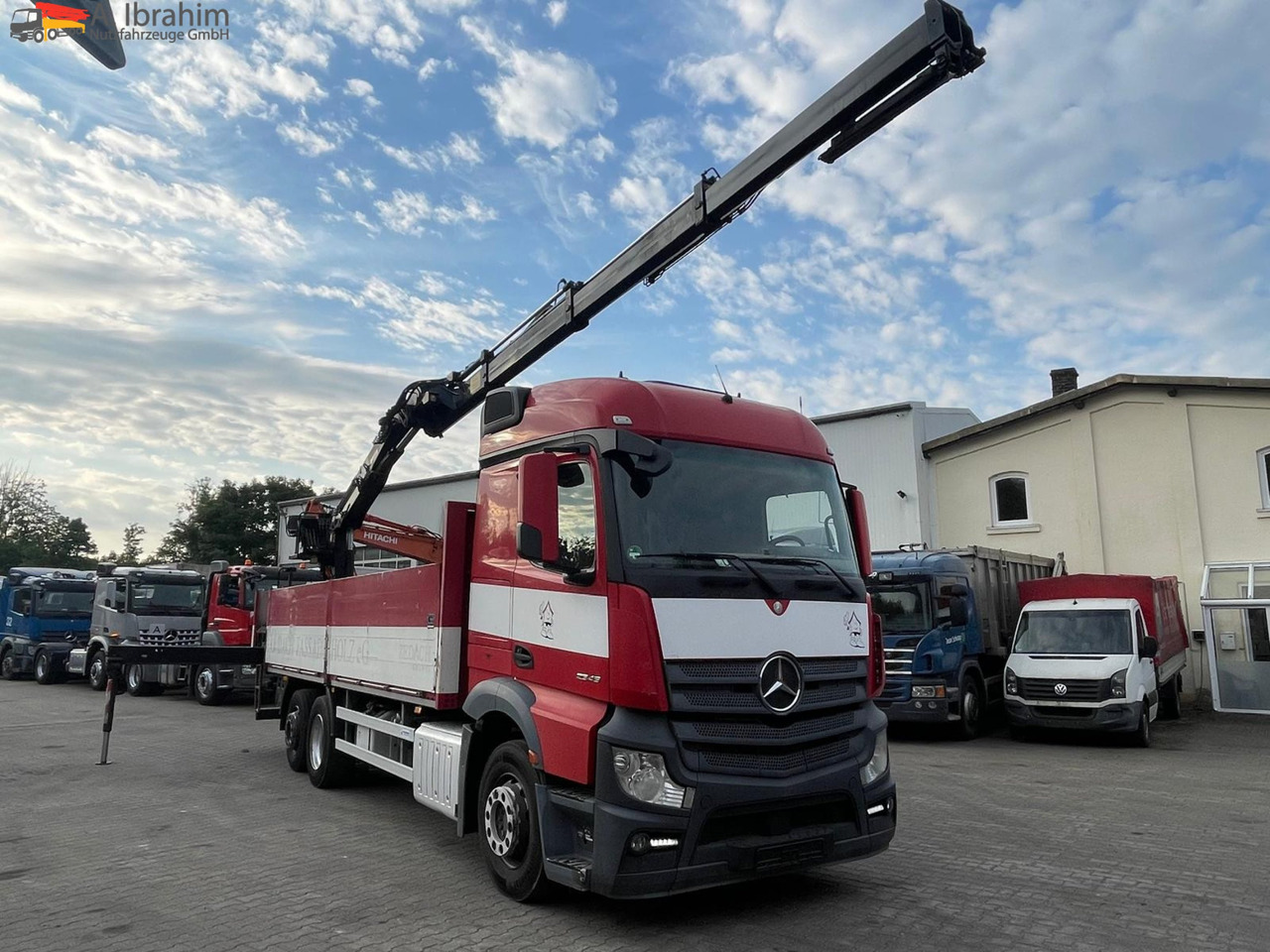 Mercedes-Benz Actros 2545 6x2 Pritsche Kran HIAB 166 - Lava-kuorma-auto, Nosturiauto: kuva Mercedes-Benz Actros 2545 6x2 Pritsche Kran HIAB 166 - Lava-kuorma-auto, Nosturiauto Mercedes-Benz Actros 2545 6x2 Pritsche Kran HIAB 166 - Lava-kuorma-auto, Nosturiauto: kuva Mercedes-Benz Actros 2545 6x2 Pritsche Kran HIAB 166 - Lava-kuorma-auto, Nosturiauto