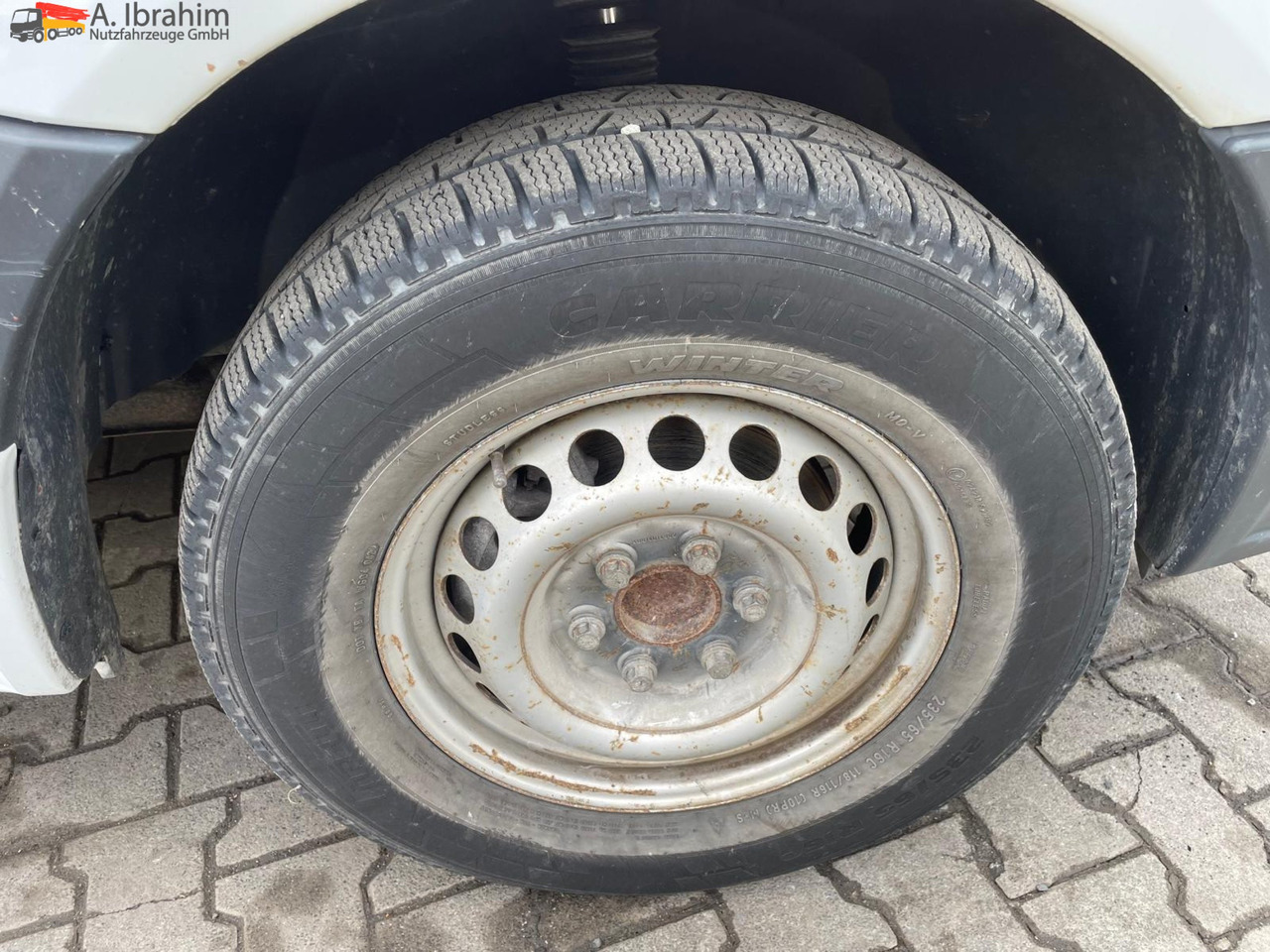 Mercedes-Benz Sprinter DB 319 CDI Geschlossen Kasten | 15 m³ | V6 | 4.5 m Radstand - Pakettiauto: kuva Mercedes-Benz Sprinter DB 319 CDI Geschlossen Kasten | 15 m³ | V6 | 4.5 m Radstand - Pakettiauto Mercedes-Benz Sprinter DB 319 CDI Geschlossen Kasten | 15 m³ | V6 | 4.5 m Radstand - Pakettiauto: kuva Mercedes-Benz Sprinter DB 319 CDI Geschlossen Kasten | 15 m³ | V6 | 4.5 m Radstand - Pakettiauto