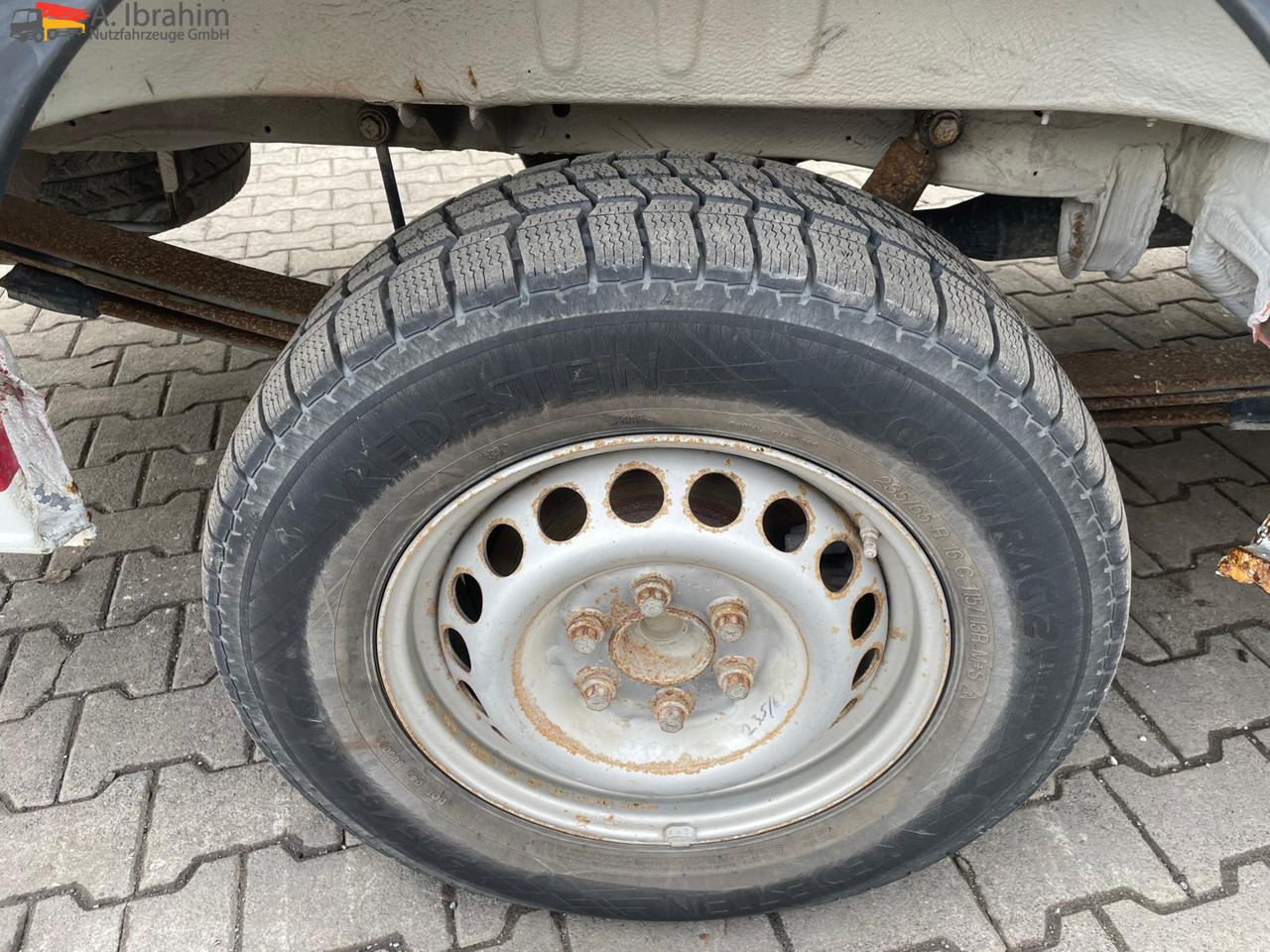 Mercedes-Benz Sprinter DB 319 CDI Geschlossen Kasten | 15 m³ | V6 | 4.5 m Radstand - Pakettiauto: kuva Mercedes-Benz Sprinter DB 319 CDI Geschlossen Kasten | 15 m³ | V6 | 4.5 m Radstand - Pakettiauto Mercedes-Benz Sprinter DB 319 CDI Geschlossen Kasten | 15 m³ | V6 | 4.5 m Radstand - Pakettiauto: kuva Mercedes-Benz Sprinter DB 319 CDI Geschlossen Kasten | 15 m³ | V6 | 4.5 m Radstand - Pakettiauto