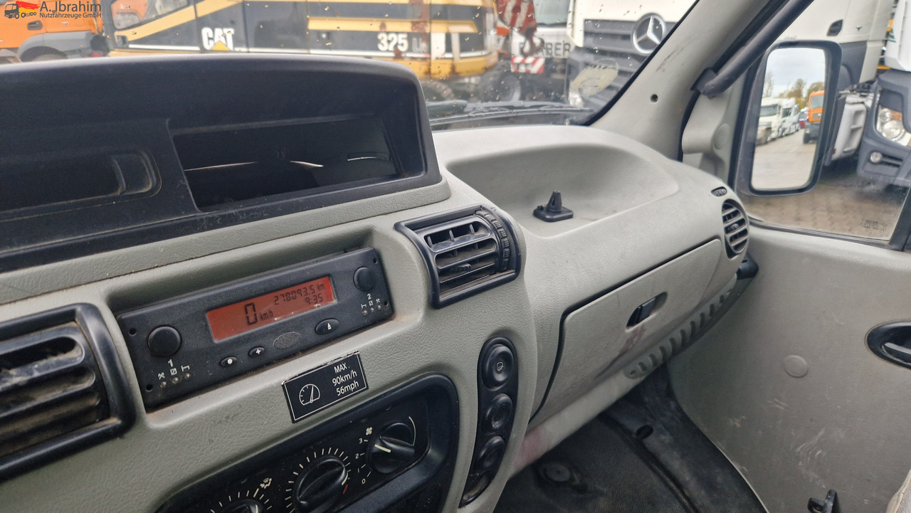 Renault 52AF, zwillingsbereift 2.8 nicht neu, aber läuft, - Pakettiauto: kuva Renault 52AF, zwillingsbereift 2.8 nicht neu, aber läuft, - Pakettiauto Renault 52AF, zwillingsbereift 2.8 nicht neu, aber läuft, - Pakettiauto: kuva Renault 52AF, zwillingsbereift 2.8 nicht neu, aber läuft, - Pakettiauto