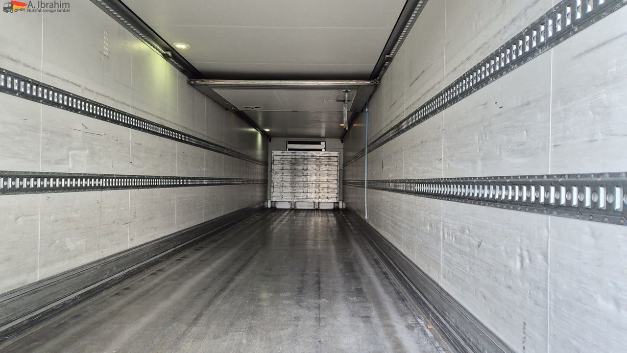 Schmitz SKO 20 Frigoblock, Türen, LBW - Refrigeraattori puoliperävaunu: kuva Schmitz SKO 20 Frigoblock, Türen, LBW - Refrigeraattori puoliperävaunu Schmitz SKO 20 Frigoblock, Türen, LBW - Refrigeraattori puoliperävaunu: kuva Schmitz SKO 20 Frigoblock, Türen, LBW - Refrigeraattori puoliperävaunu