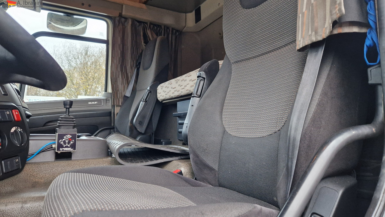 Daf CF 440 Hochdach deutsches Fahrzeug, fehlerfrei im Display - Vetopöytäauto: kuva Daf CF 440 Hochdach deutsches Fahrzeug, fehlerfrei im Display - Vetopöytäauto Daf CF 440 Hochdach deutsches Fahrzeug, fehlerfrei im Display - Vetopöytäauto: kuva Daf CF 440 Hochdach deutsches Fahrzeug, fehlerfrei im Display - Vetopöytäauto
