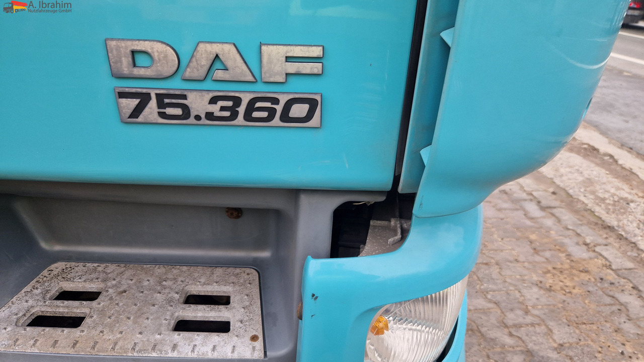 Daf FT CF 2x Nebenantrieb, Kipphydraulik deutsches Fahrzeug, fehlerfrei im Display - Vetopöytäauto: kuva Daf FT CF 2x Nebenantrieb, Kipphydraulik deutsches Fahrzeug, fehlerfrei im Display - Vetopöytäauto Daf FT CF 2x Nebenantrieb, Kipphydraulik deutsches Fahrzeug, fehlerfrei im Display - Vetopöytäauto: kuva Daf FT CF 2x Nebenantrieb, Kipphydraulik deutsches Fahrzeug, fehlerfrei im Display - Vetopöytäauto