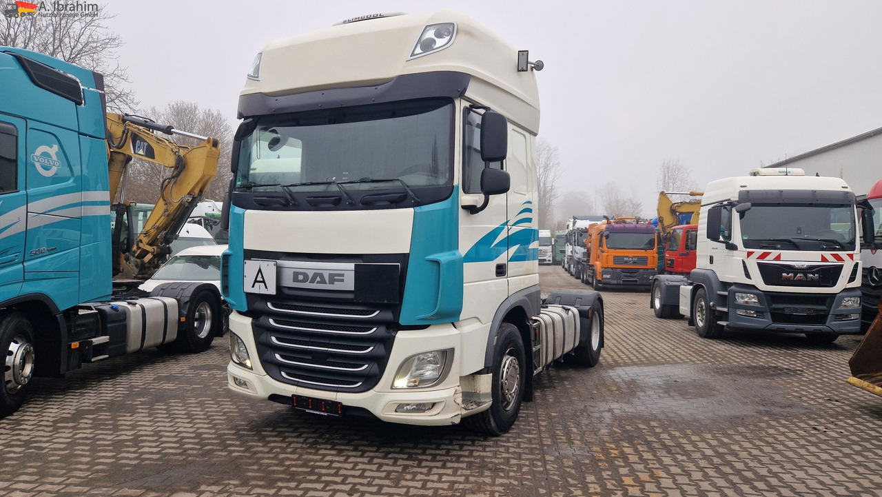 Daf XF460 FT PTU für Kompressor Kipphydraulik, Retarder, Standklima - Vetopöytäauto: kuva Daf XF460 FT PTU für Kompressor Kipphydraulik, Retarder, Standklima - Vetopöytäauto Daf XF460 FT PTU für Kompressor Kipphydraulik, Retarder, Standklima - Vetopöytäauto: kuva Daf XF460 FT PTU für Kompressor Kipphydraulik, Retarder, Standklima - Vetopöytäauto